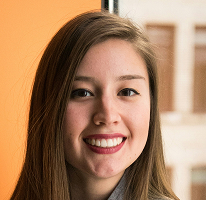Retrato de Victoria Lawson, diretora financeira de empresa atuante em negociação financeira